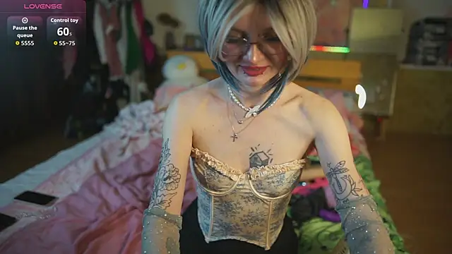 Dia Angel online show from 04/13/26, 08:13