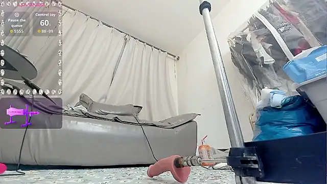 fox-yiyi online show from 03/19/26, 12:05