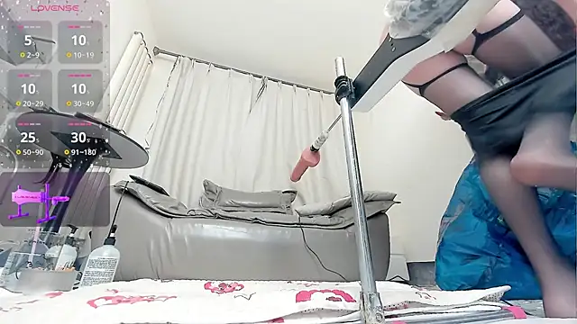 fox-yiyi online show from 03/01/26, 12:05