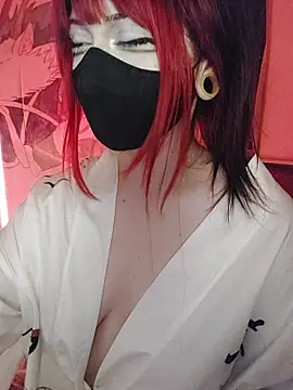 -Nanamin- online show from 10/26/25, 10:10