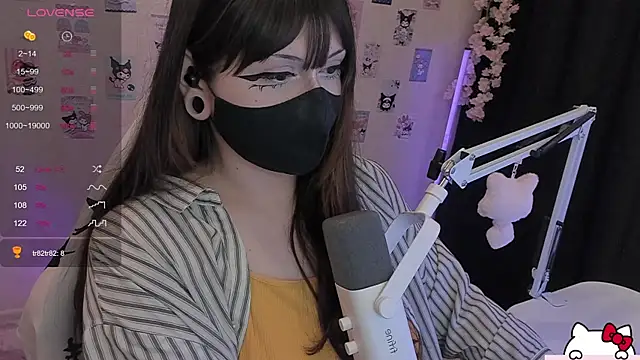 -Nanamin- online show from 05/16/26, 08:30
