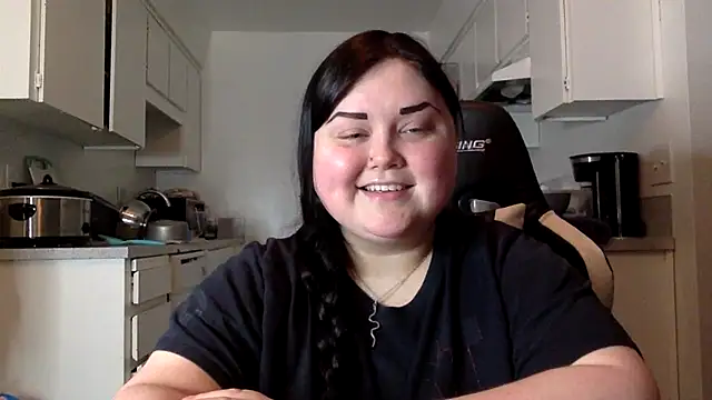 Snapshot of JJbaby1 chatting on 12/01/25, 04:02 JJbaby1 online show from 12/01/25, 04:02
