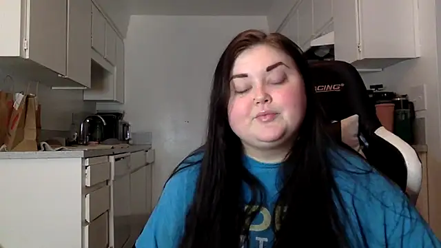 Snapshot of JJbaby1 chatting on 10/29/25, 03:00 JJbaby1 online show from 10/29/25, 03:00