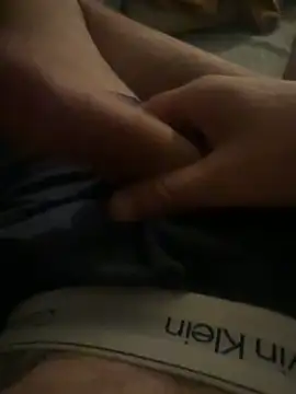 Bigtitsloveshow online show from 04/15/26, 04:18