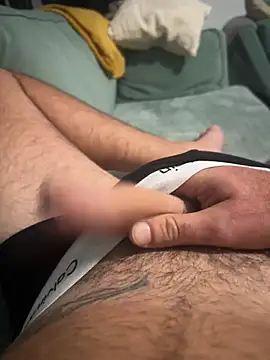 Snapshot of Bigtitsloveshow chatting on 09/15/25, 02:23 Bigtitsloveshow online show from 09/15/25, 02:23