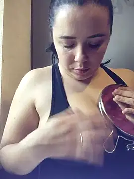 CutieMarine online show from 11/21/25, 12:15