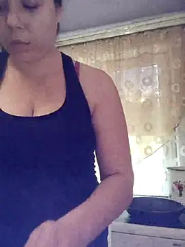 CutieMarine online show from 10/24/25, 09:52