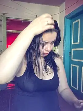 CutieMarine online show from 11/03/25, 09:02