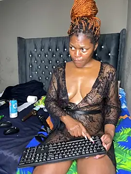 Kikie23 online show from 11/24/25, 12:10