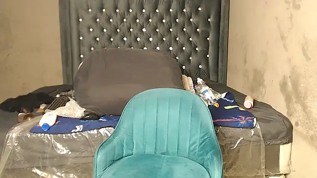 Kikie23 online show from 10/14/25, 05:35