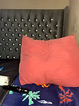 Kikie23 online show from 11/07/25, 05:50