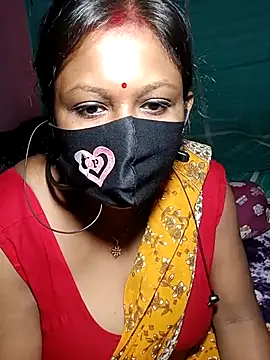 Snapshot of Hotty-rosni chatting on 10/25/25, 11:49 Hotty-rosni online show from 10/25/25, 11:49