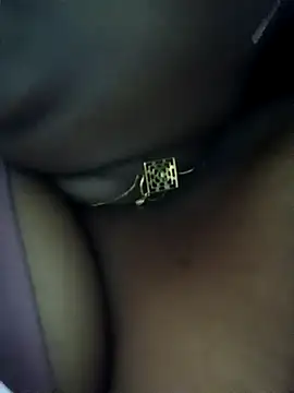 Snapshot of Hotty-rosni chatting on 09/29/25, 01:01 Hotty-rosni online show from 09/29/25, 01:01