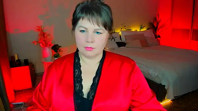 CrystaalStaar online show from 12/05/25, 09:12