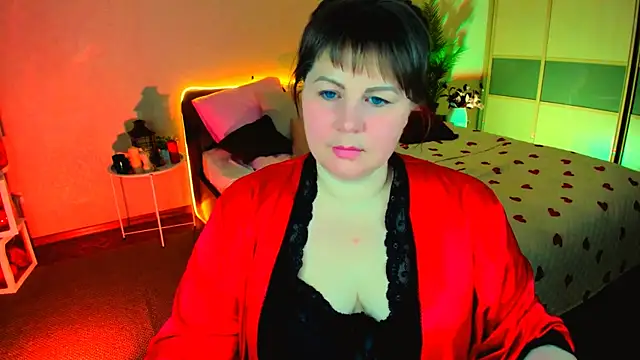 Snapshot of CrystaalStaar chatting on 03/02/26, 09:44 CrystaalStaar online show from 03/02/26, 09:44