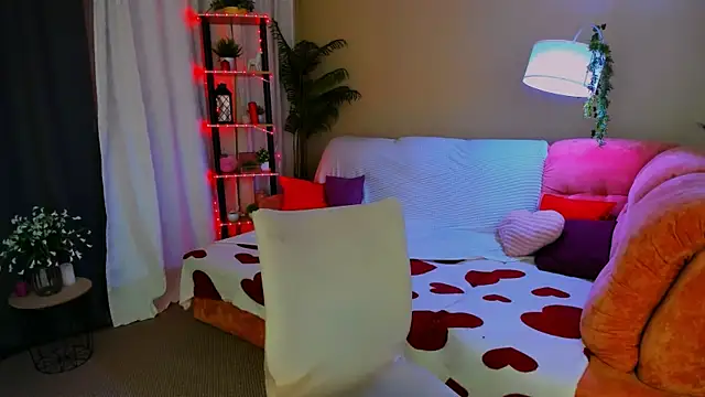 CrystaalStaar online show from 06/19/26, 06:25