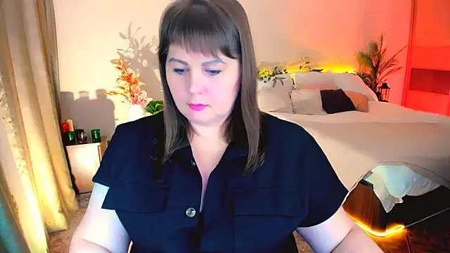 CrystaalStaar online show from 11/27/25, 08:20