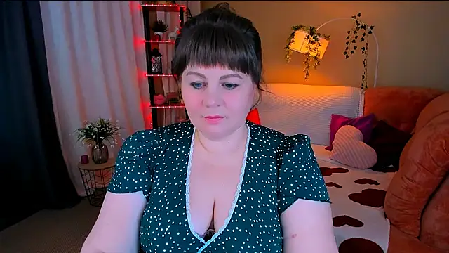 CrystaalStaar online show from 05/26/26, 06:39