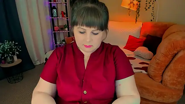 CrystaalStaar online show from 06/24/26, 08:50