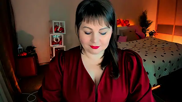 Snapshot of CrystaalStaar chatting on 02/14/26, 08:31 CrystaalStaar online show from 02/14/26, 08:31