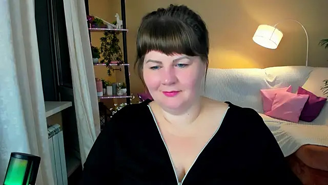 CrystaalStaar online show from 09/30/25, 07:53