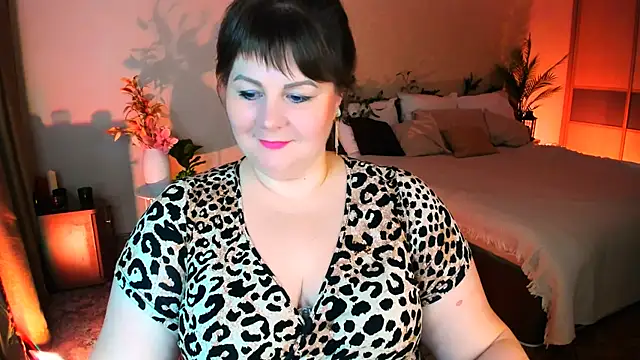 CrystaalStaar online show from 12/03/25, 08:52