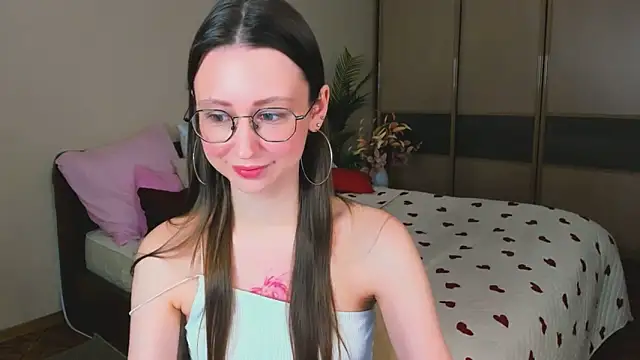 YourLovellyStory online show from 04/09/26, 11:27