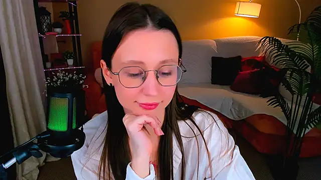 YourLovellyStory online show from 03/15/26, 12:23