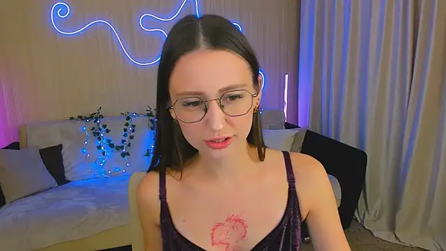 YourLovellyStory online show from 09/29/25, 07:41