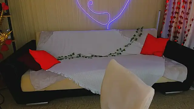 YourLovellyStory online show from 03/08/26, 11:46