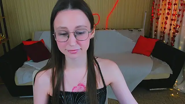 YourLovellyStory online show from 03/14/26, 12:00