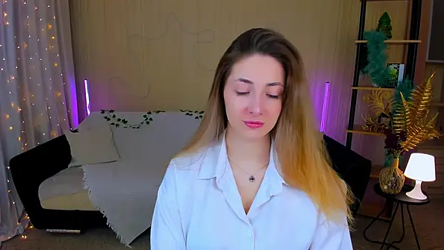 Snapshot of SensitiveSooul chatting on 01/16/26, 04:27 SensitiveSooul online show from 01/16/26, 04:27