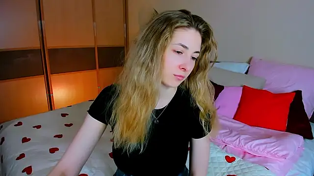 Snapshot of SensitiveSooul chatting on 02/27/26, 11:32 SensitiveSooul online show from 02/27/26, 11:32