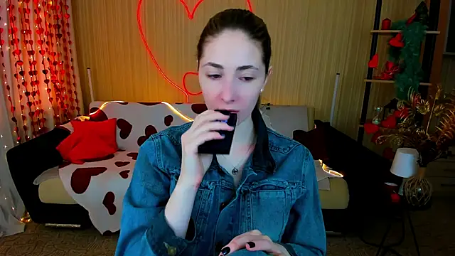 Snapshot of SensitiveSooul chatting on 02/17/26, 11:18 SensitiveSooul online show from 02/17/26, 11:18