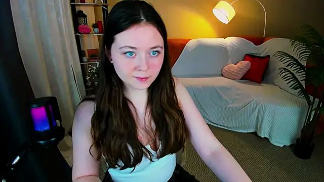 Snapshot of AlluringLookk chatting on 02/26/26, 04:29 AlluringLookk online show from 02/26/26, 04:29