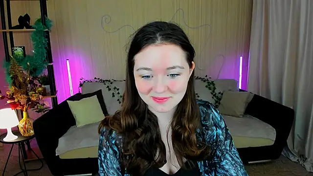 AlluringLookk online show from 11/15/25, 04:27