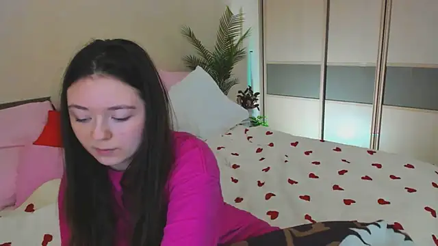 AlluringLookk online show from 03/21/26, 04:57