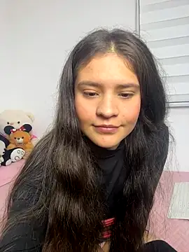 Emilyybennet  online show from 09/19/25, 02:48