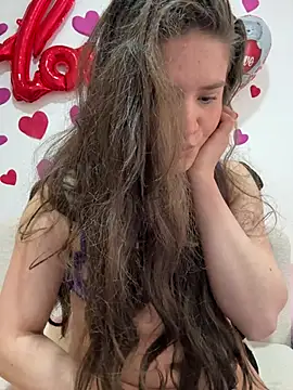 Emilyybennet  online show from 02/09/26, 10:30