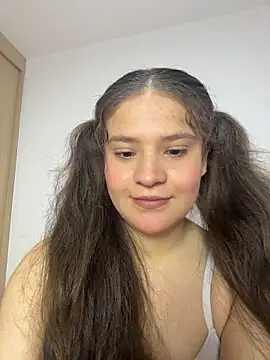 Emilyybennet  online show from 03/12/26, 01:00