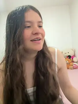 Snapshot of Emilyybennet_ chatting on 06/15/26, 09:25 Emilyybennet online show from 06/15/26, 09:25