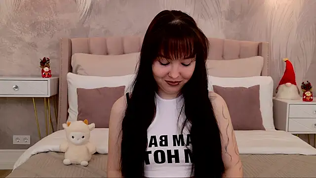 VanessaFields online show from 12/02/25, 03:03