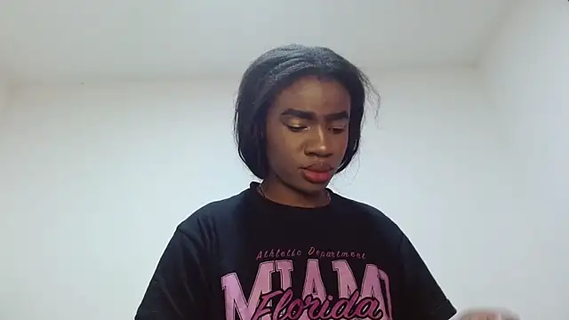 violeta24 online show from 11/29/25, 11:16