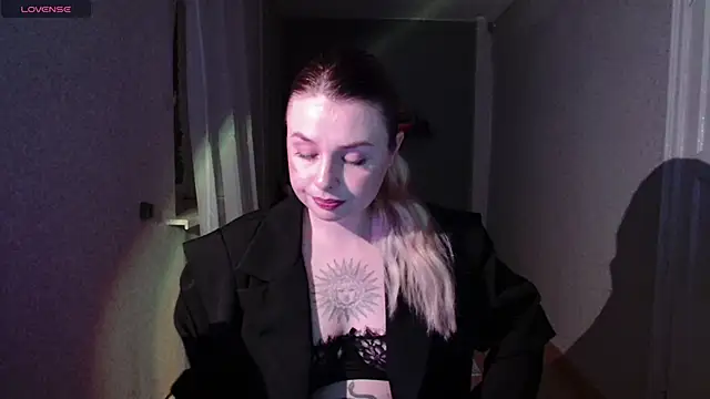AngelicaHollywood online show from 06/07/26, 08:03
