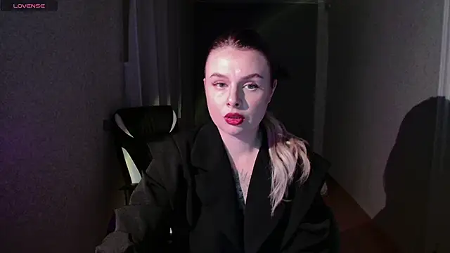 AngelicaHollywood online show from 06/03/26, 08:13