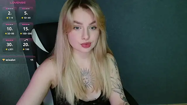 AngelicaHollywood online show from 10/05/25, 08:43