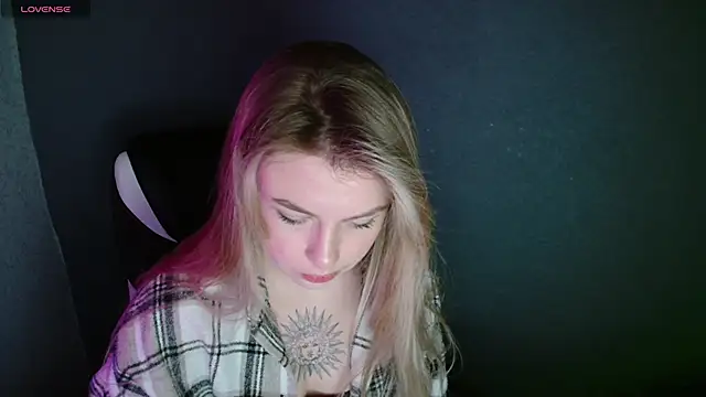 AngelicaHollywood online show from 11/02/25, 10:26