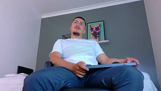 MrFox   online show from 03/09/26, 06:11