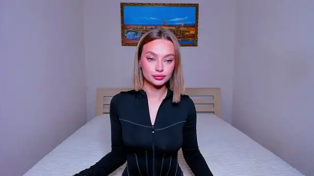 Snapshot of OliviaReece chatting on 06/21/26, 06:19 OliviaReece online show from 06/21/26, 06:19