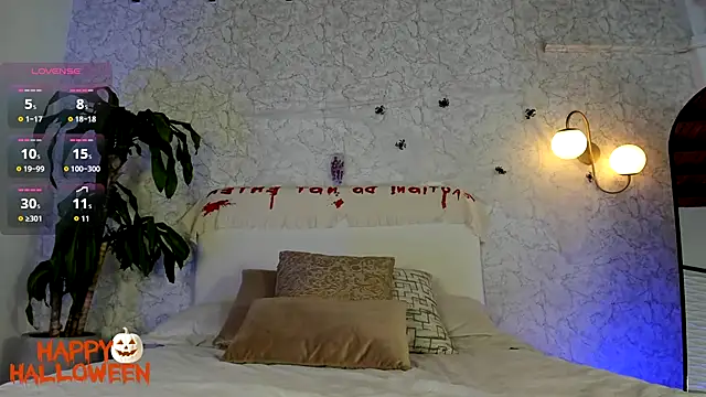 JannaFoxx  online show from 10/28/25, 07:46